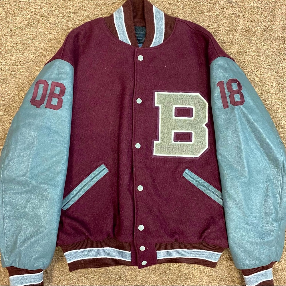 NEFF VARSITY BRUINS 🏈 🔥🔥